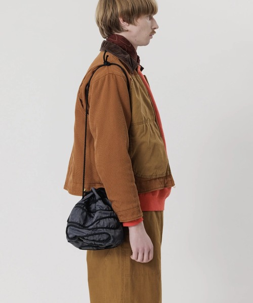 SASQUATCHfabrix.（サスクワァッチファブリックス）の「ROPE SUSPENSION BAG（ショルダーバッグ・メンズ・ネイビー/ブラウン・FREE）」の3枚目の写真