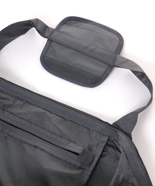 LAKOLE（ラコレ）の「キャリーオンボストンバッグ / 137067（ボストンバッグ・レディース・グレー/ブラック/その他1・FREE）」の14枚目の写真