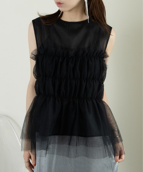 MAISON BREEZE（メゾンブリーズ）の「【MAISON BREEZE】オーガンジー×チュール シャーリングノースリーブPO DTK（タンクトップ・レディース・ホワイト/ブラック/グレー・FREE）」の2枚目の写真