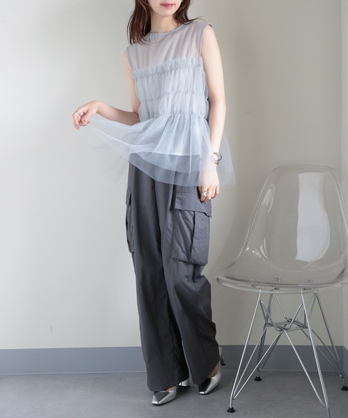 MAISON BREEZE（メゾンブリーズ）の「【MAISON BREEZE】オーガンジー×チュール シャーリングノースリーブPO DTK（タンクトップ・レディース・ホワイト/ブラック/グレー・FREE）」の19枚目の写真