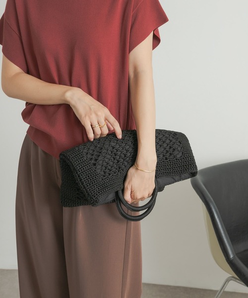 URBAN RESEARCH DOORS（アーバンリサーチドアーズ）の「クロッシェ編みバッグ（トートバッグ・レディース・ブラック/グレー系その他・ONE）」の5枚目の写真