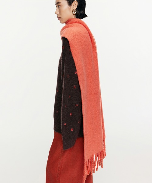 JNBY（ジェーエヌビーワイ）の「Versatile Fringe Scarf / フリンジスカーフ（ストール/ショール・レディース・グレー/レッド/ベージュ・ONE SIZE）」の18枚目の写真