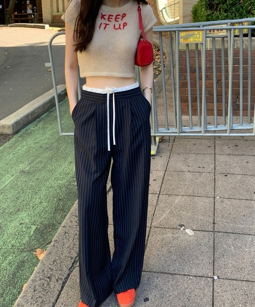 LYEON(リヨン)の「ウエストレイヤードデザインスラックス/ストライプタックパンツ/ダブルウエストパンツ(スラックス・レディース・ネイビー/グレー・MEDIUM/SMALL)」の14枚目の写真