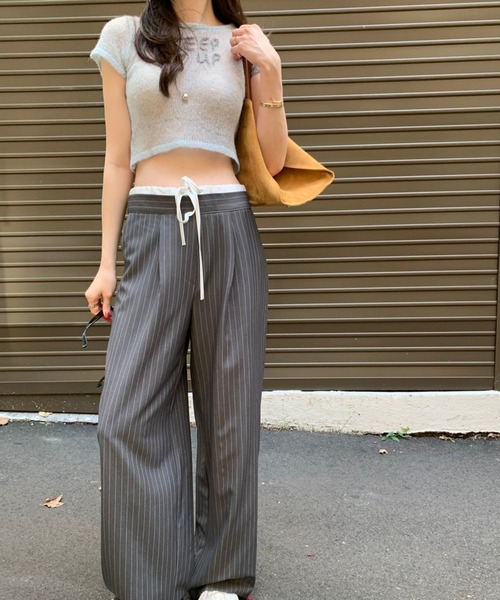 LYEON(リヨン)の「ウエストレイヤードデザインスラックス/ストライプタックパンツ/ダブルウエストパンツ(スラックス・レディース・ネイビー/グレー・MEDIUM/SMALL)」の7枚目の写真