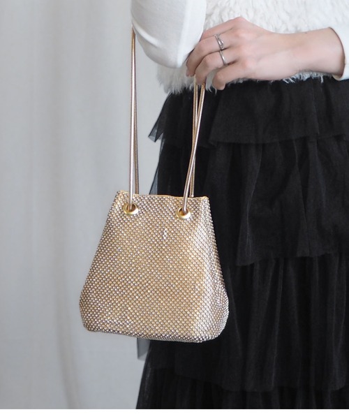 minia（ミニア）の「ラインストーンミニ巾着バッグ ＜ ハンド・ショルダー 2WAY ＞（ショルダーバッグ・レディース・シルバー/ブラック/ゴールド・FREE）」の3枚目の写真