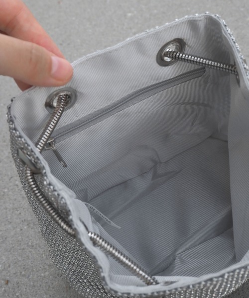 minia（ミニア）の「ラインストーンミニ巾着バッグ ＜ ハンド・ショルダー 2WAY ＞（ショルダーバッグ・レディース・シルバー/ブラック/ゴールド・FREE）」の11枚目の写真