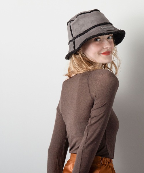 Minnetonka（ミネトンカ）の「【MINNETONKA】ミネトンカ SUEDE BOA REVERSIBLE BUCKET HAT スエード× ボアリバーシブルバケットハット（ハット・レディース・アイボリー/グレー/ブラウン・57-59cm）」の2枚目の写真