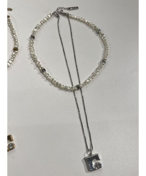 EMODA(エモダ)の「パールモチーフネックネス(ネックレス・レディース・シルバー/ゴールド・FREE)」の1枚目の写真