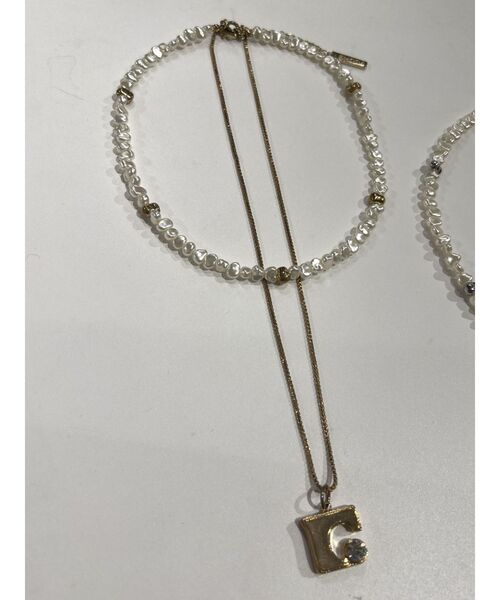 EMODA(エモダ)の「パールモチーフネックネス(ネックレス・レディース・シルバー/ゴールド・FREE)」の2枚目の写真