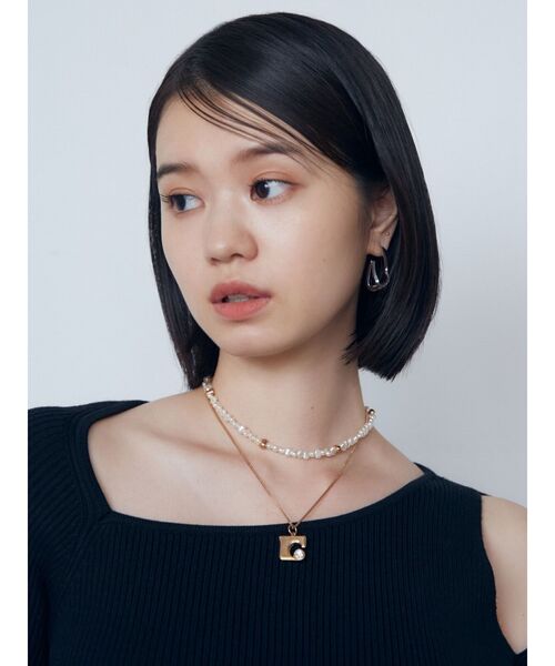 EMODA(エモダ)の「パールモチーフネックネス(ネックレス・レディース・シルバー/ゴールド・FREE)」の6枚目の写真