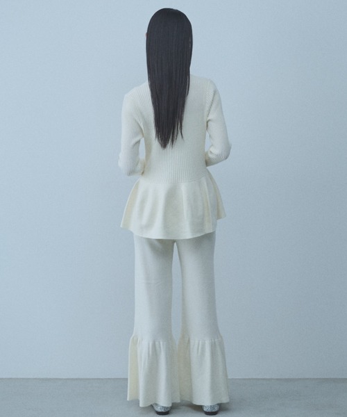 paravion（パラビオン）の「【SET ITEM】ペプラムカーデ×フレアニットパンツ（その他パンツ・レディース・ブラック/ホワイト・FREE）」の5枚目の写真