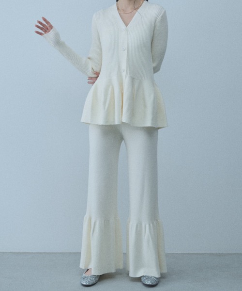 paravion（パラビオン）の「【SET ITEM】ペプラムカーデ×フレアニットパンツ（その他パンツ・レディース・ブラック/ホワイト・FREE）」の8枚目の写真