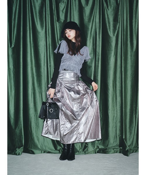 LILY BROWN（リリーブラウン）の「ビスチェセットニットトップス（ニット/セーター・レディース・アイボリー/ブラック/グレー・FREE）」の4枚目の写真