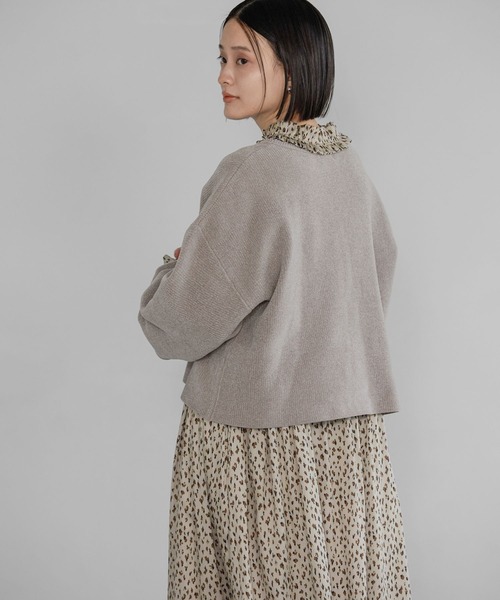 A part by（アパートバイ）の「モールプルオーバー_長袖（ニット/セーター・レディース・ベージュ/チャコールグレー/ブルー系その他5/ブラウン/ライトグリーン/グレー・FREE）」の15枚目の写真