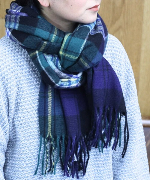 Right-on（ライトオン）の「チェック柄大判ストール（ストール/ショール・レディース・レッド/グレー/グリーン・ONE SIZE）」の5枚目の写真