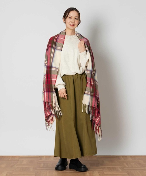 Right-on（ライトオン）の「チェック柄大判ストール（ストール/ショール・レディース・レッド/グレー/グリーン・ONE SIZE）」の11枚目の写真