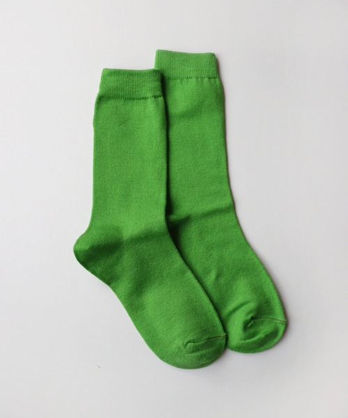 TAWARA(タワラ)の「ちょびっとウール ベタ編み クルーソックス(ソックス/靴下・レディース・オフホワイト/グリーン/ピンク/ロイヤルブルー/パープル/イエロー・S)」の3枚目の写真