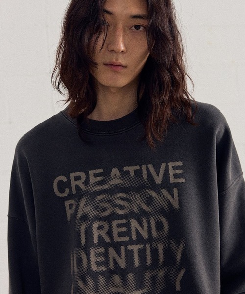 ALAND(エーランド)の「【UNISEX】Filluminte/サークルBLUR プルオーバー(ウラケ)(スウェット・レディース・ブルー/ブラック/ベージュ・LARGE/MEDIUM/SMALL)」の1枚目の写真