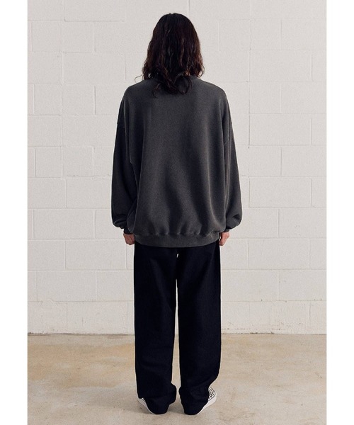 ALAND(エーランド)の「【UNISEX】Filluminte/サークルBLUR プルオーバー(ウラケ)(スウェット・レディース・ブルー/ブラック/ベージュ・LARGE/MEDIUM/SMALL)」の11枚目の写真