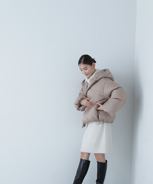 NATURAL BEAUTY BASIC(ナチュラルビューティーベーシック)の「◇ショートフードダウン(ダウンジャケット/コート・レディース・ブラウン/ピンク/ブルー・SMALL/MEDIUM)」の8枚目の写真