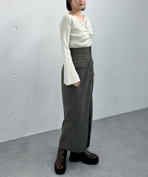 archives（アルシーヴ）の「ラメギャザーフレアスリーブニット（ニット/セーター・レディース・グレー/アイボリー/ブラック/ピンクベージュ・MEDIUM）」の11枚目の写真