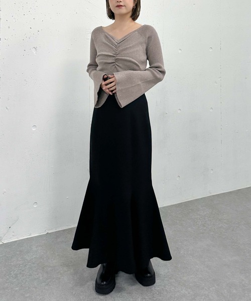 archives（アルシーヴ）の「ラメギャザーフレアスリーブニット（ニット/セーター・レディース・グレー/アイボリー/ブラック/ピンクベージュ・MEDIUM）」の16枚目の写真