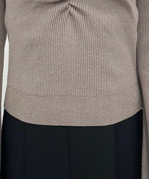 archives（アルシーヴ）の「ラメギャザーフレアスリーブニット（ニット/セーター・レディース・グレー/アイボリー/ブラック/ピンクベージュ・MEDIUM）」の5枚目の写真