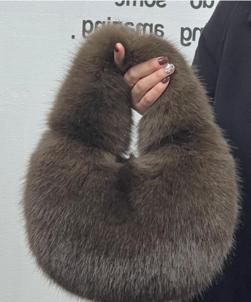 AMELY（エミリー）の「エコファートートバッグ（ハンドバッグ・レディース・オフホワイト/グレー/ダークブラウン/ベージュ/ブラック/ライトグリーン・フリー）」の5枚目の写真