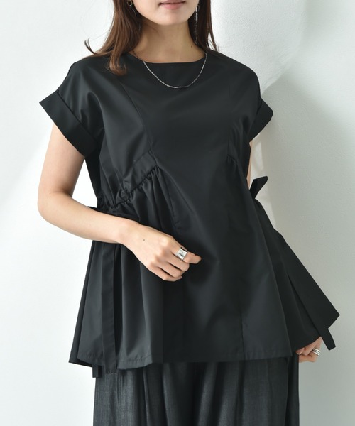 INTERPLANET（インタープラネット）の「ＴＣブロードサイドリボンドロストブラウス（シャツ/ブラウス・レディース・オフホワイト/ベージュ/ブラック/ホワイト×ブラック・FREE）」の5枚目の写真