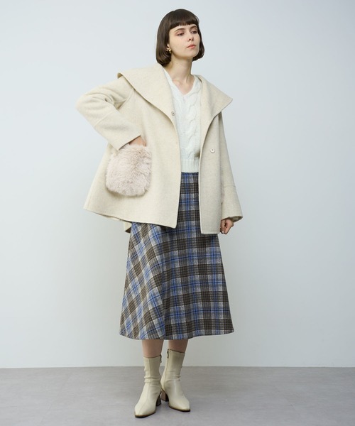 DEICY（デイシー）の「ファーポケットフレアコート（その他アウター・レディース・ピンク/アイボリー・FREE）」の3枚目の写真