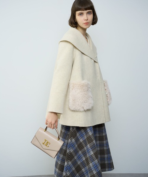 DEICY（デイシー）の「ファーポケットフレアコート（その他アウター・レディース・ピンク/アイボリー・FREE）」の17枚目の写真