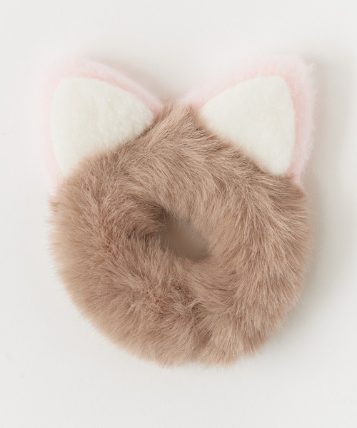 ROOPTOKYO（ループトウキョウ）の「Fluffy Faux Fur Cat Ear-Style Chou-Chou / ふわふわ フェイクファー 猫耳風 シュシュ（ヘアゴム・レディース・ホワイト/ブラウン/ピンク/ベージュ・FREE）」の7枚目の写真
