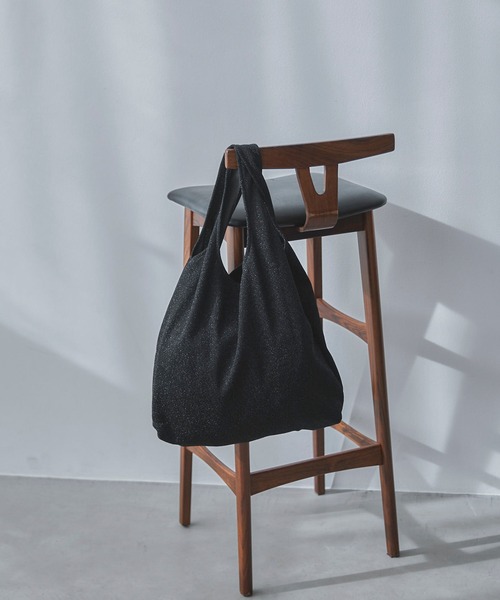 feepur（フェピュール）の「ラメトートバッグ（トートバッグ・レディース・ブラック/シルバー/イエロー/オレンジ/ピンク/ブルー・FREE）」の2枚目の写真