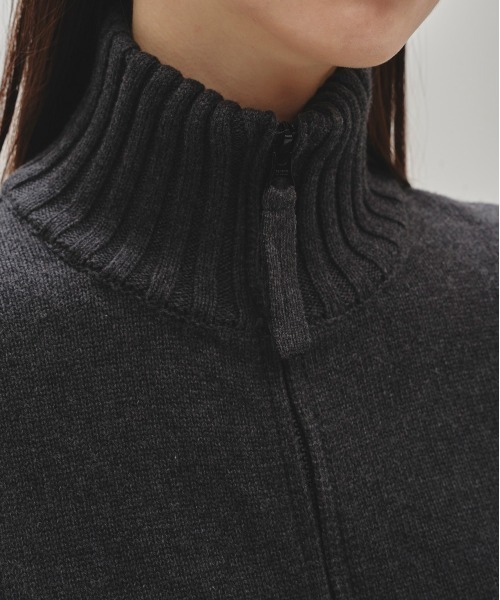 TODAYFUL（トゥデイフル）の「Compact Zip Knit（ニット/セーター・レディース・アイボリー/チョコ/チャコールグレー・FREE）」の5枚目の写真