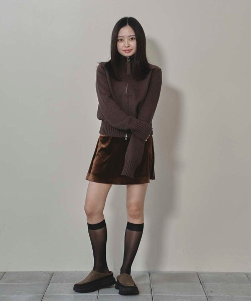 TODAYFUL（トゥデイフル）の「Compact Zip Knit（ニット/セーター・レディース・アイボリー/チョコ/チャコールグレー・FREE）」の19枚目の写真
