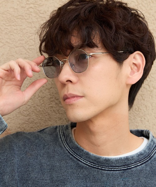 LAKOLE(ラコレ)の「オクタゴンメタルサングラス / 253224(サングラス・メンズ・ライトブルー/グレー/ライトグリーン・FREE)」の3枚目の写真