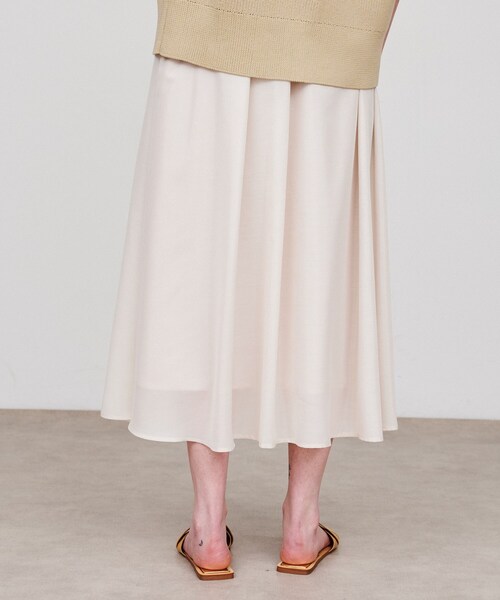 cloenc(クロエンス)の「【手洗い可】タックフレアスカート(スカート・レディース・ブラック/ライトグリーン/ライトベージュ・01/02/03)」の7枚目の写真