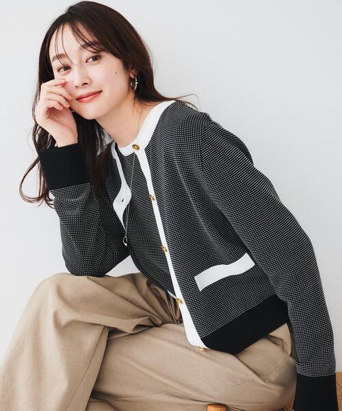 UNTITLED（アンタイトル）の「【配色カラー/アンサンブル可能】キレイめ カーディガンニット（カーディガン/ボレロ・レディース・グレー系8/ホワイト系5/ブラック系4/イエロー系その他/ベージュ系その他7・00/01/02/04/48/03/44）」の3枚目の写真