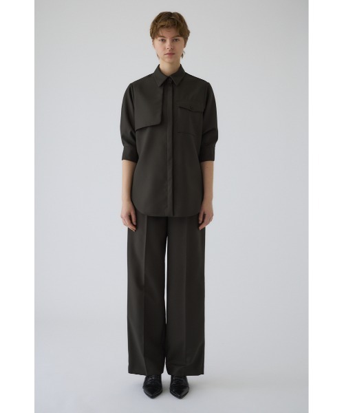 RIM.ARK(リムアーク)の「Gabardine flap SH ギャバジンフラップシャツ(シャツ/ブラウス・レディース・ネイビー/マルチ/ダークグリーン・FREE)」の6枚目の写真