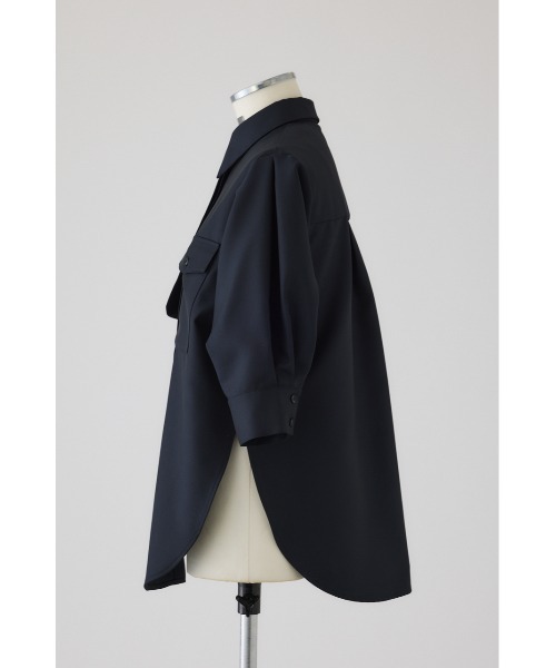 RIM.ARK(リムアーク)の「Gabardine flap SH ギャバジンフラップシャツ(シャツ/ブラウス・レディース・ネイビー/マルチ/ダークグリーン・FREE)」の21枚目の写真