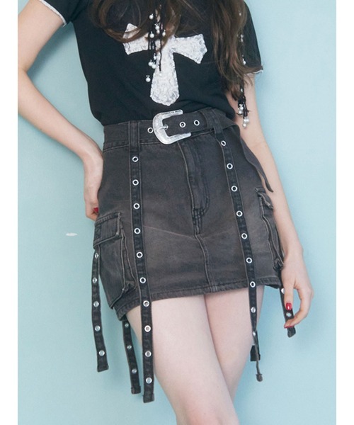 jouetie（ジュエティ）の「ウエスタンバックルベルトスカパン（スカート・レディース・ブラック/ベージュ/ブルー・MEDIUM/SMALL）」の2枚目の写真