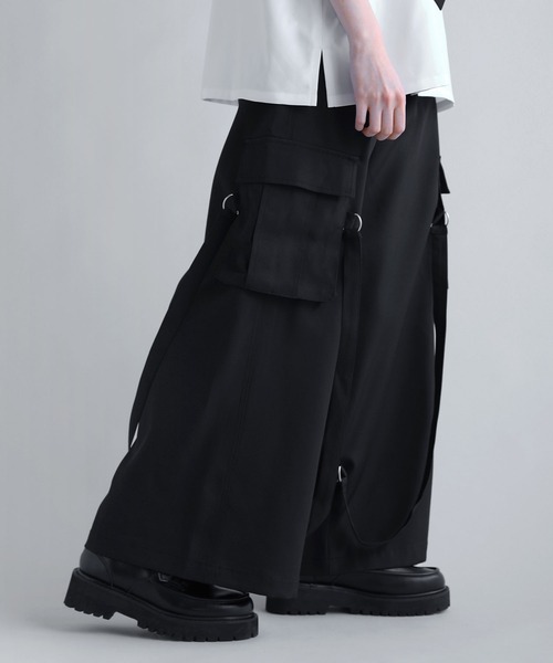 SOCCE（ソーシー）の「ルーズシルエットボンテージカーゴスラックス（カーゴパンツ・メンズ・ブラック/ライトグレー/チャコールグレー・S/M/L/XL）」の8枚目の写真