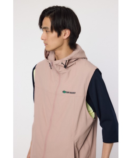 RODEO CROWNS WIDE BOWL(ロデオクラウンズワイドボウル)の「ドロストフーデッドベスト(ベスト・メンズ・ブラック/ライトピンク/ライトグレー・MEDIUM/LARGE)」の3枚目の写真