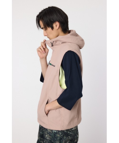 RODEO CROWNS WIDE BOWL(ロデオクラウンズワイドボウル)の「ドロストフーデッドベスト(ベスト・メンズ・ブラック/ライトピンク/ライトグレー・MEDIUM/LARGE)」の6枚目の写真