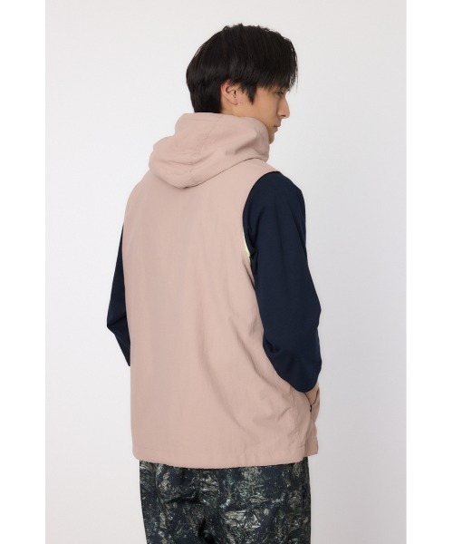 RODEO CROWNS WIDE BOWL(ロデオクラウンズワイドボウル)の「ドロストフーデッドベスト(ベスト・メンズ・ブラック/ライトピンク/ライトグレー・MEDIUM/LARGE)」の7枚目の写真