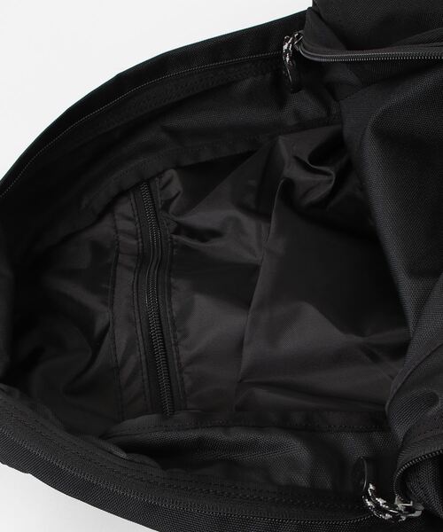 CHUMS（チャムス）の「チャムス CHUMS Recycle Hurricane Day Pack（バックパック/リュック・メンズ・その他・ONE SIZE）」の4枚目の写真