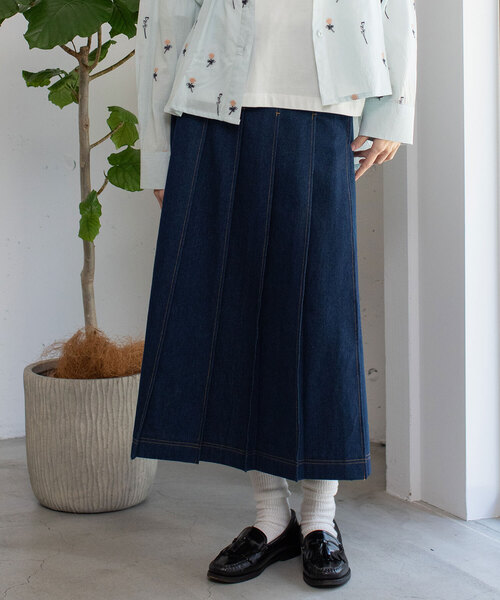 POU DOU DOU(プードゥドゥ)の「ステッチプリーツスカート(スカート・レディース・ベージュ/インディゴブルー/パープル系・M)」の10枚目の写真