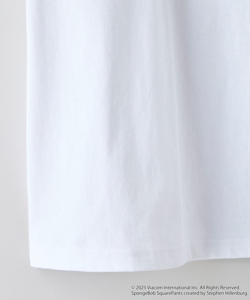 JEANS MATE（ジーンズメイト）の「【スポンジ・ボブ】オリジナルデザイン Tシャツ ドロップショルダー ビッグシルエット ユニセックス（Tシャツ/カットソー・メンズ・ホワイト/オフホワイト/ダークグリーン・LARGE/MEDIUM/X-LARGE/SMALL）」の10枚目の写真