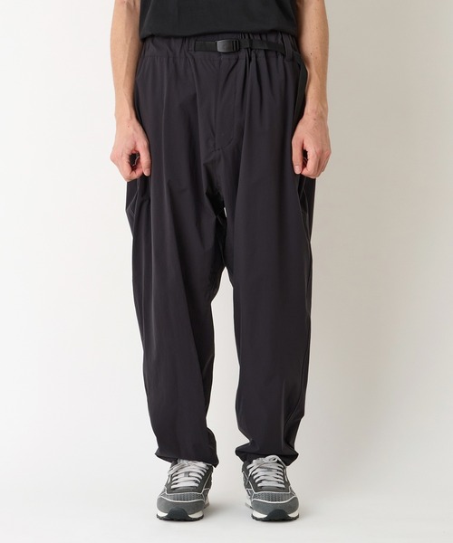 WHITE MOUNTAINEERING（ホワイトマウンテニアリング）の「White