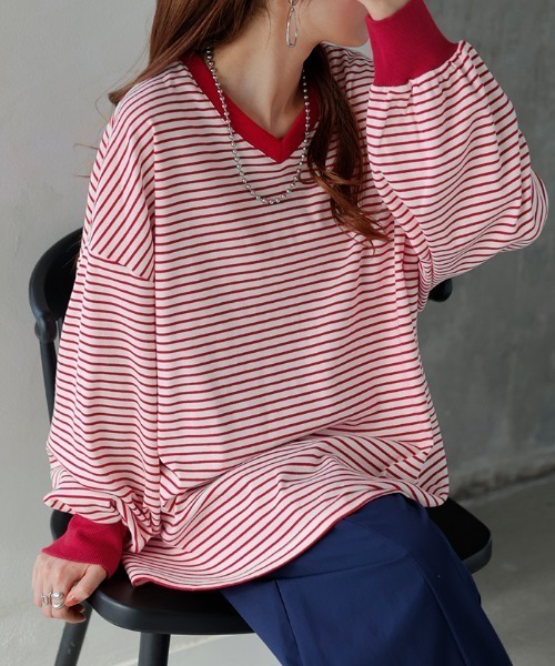 HUG.U(ハグユー)の「<選べるネック> ゆる袖 ボーダーTシャツ(Tシャツ/カットソー・レディース・レッド/ホワイト/ブラック系その他/グレー/グレー系その他/ブラック/レッド系その他/ホワイト系その他/グレー系その他3/ブルー系その他/グレー系その他2/ホワイト系その他3/レッド系その他3/ブラウン/ブラック系その他3/ホワイト系その他2/レッド系その他2/ブルー/ブラウン系その他/ブラック系その他2・FREE)」の18枚目の写真